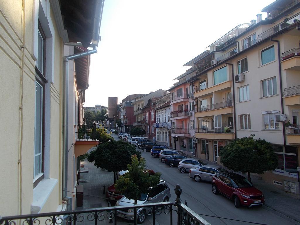 Apartament Stonel Veliko Tárnovo Habitación foto